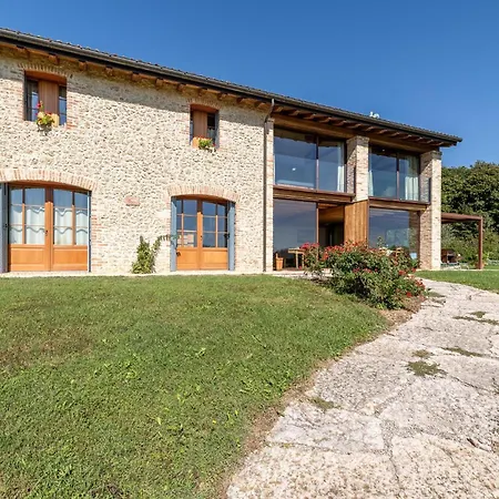 Vista Dai Colli Tatil Evi *